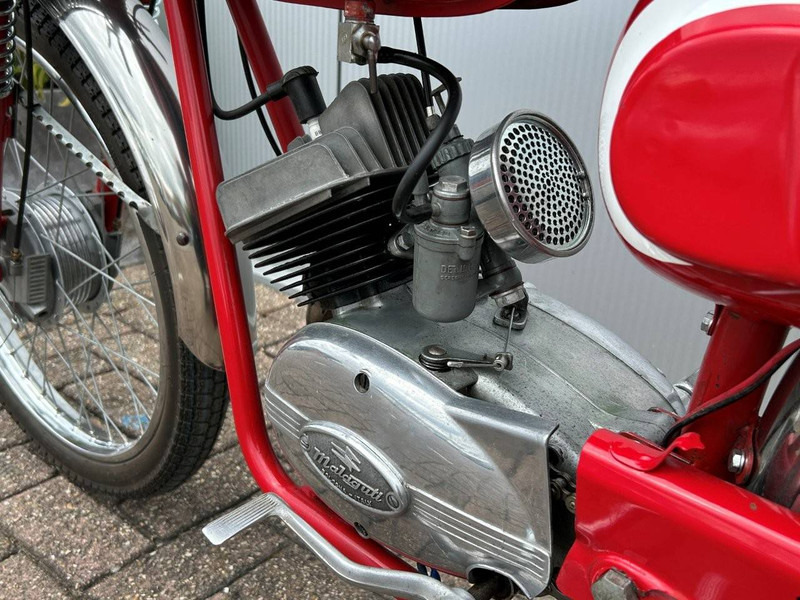 Malaguti Sport 71 - Motorcycle: picture 5 Malaguti Sport 71 - Motorcycle: picture 5