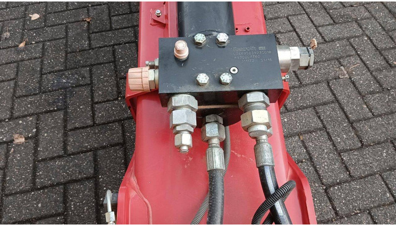 Manitou - Quick coupler: picture 5 Manitou - Quick coupler: picture 5