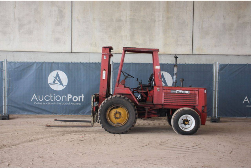 Manitou MC250 - Rough terrain forklift: picture 2 Manitou MC250 - Rough terrain forklift: picture 2