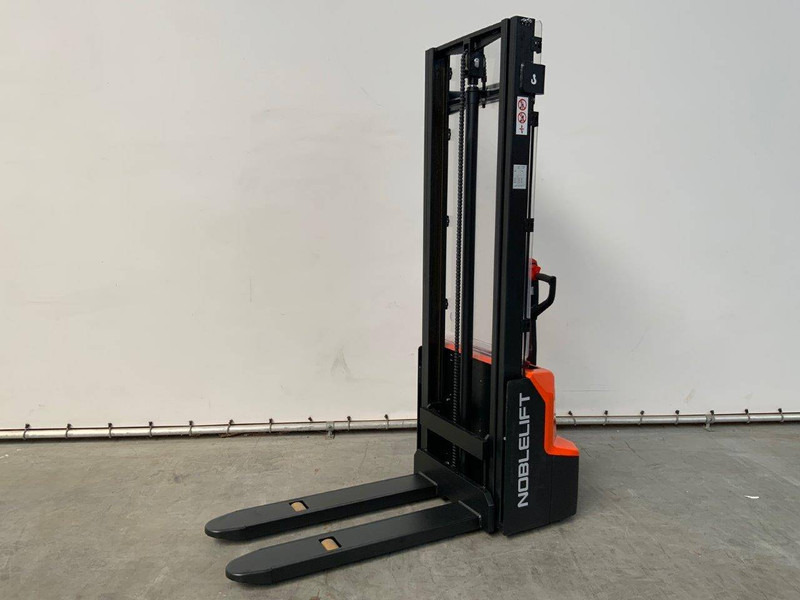 Noblelift PSE12B36 - Stacker: picture 4 Noblelift PSE12B36 - Stacker: picture 4