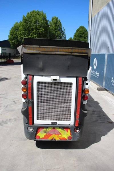Schmidt Compact 200 Sweeper - Road sweeper: picture 4 Schmidt Compact 200 Sweeper - Road sweeper: picture 4