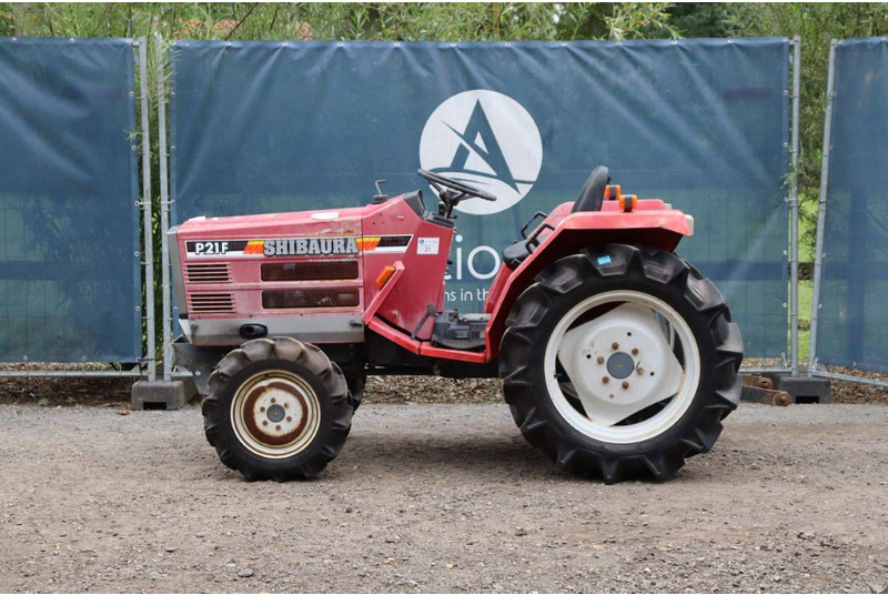 Shibaura P21F - Farm tractor: picture 2 Shibaura P21F - Farm tractor: picture 2