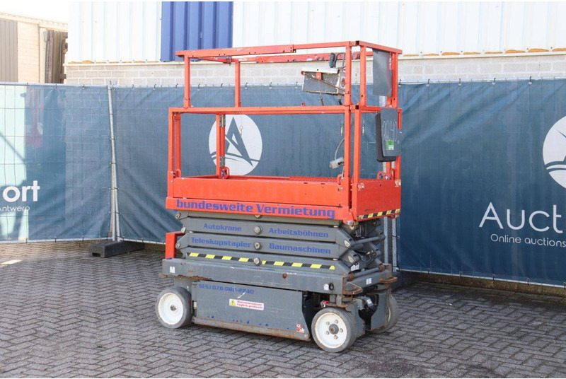 Skyjack SJ 3219 - Scissor lift: picture 3 Skyjack SJ 3219 - Scissor lift: picture 3