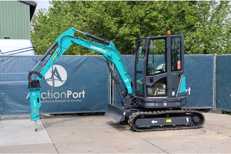 Sunward SWE25UF - Mini excavator: picture 1 Sunward SWE25UF - Mini excavator: picture 1