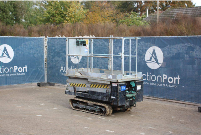 Tadano  - Scissor lift: picture 3 Tadano  - Scissor lift: picture 3