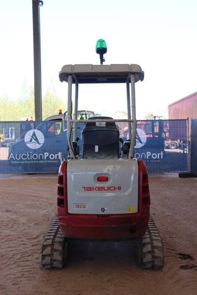 Takeuchi TB216 - Mini excavator: picture 4 Takeuchi TB216 - Mini excavator: picture 4