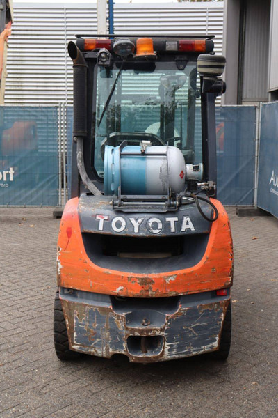 Toyota 068FG30F - LPG forklift: picture 5 Toyota 068FG30F - LPG forklift: picture 5