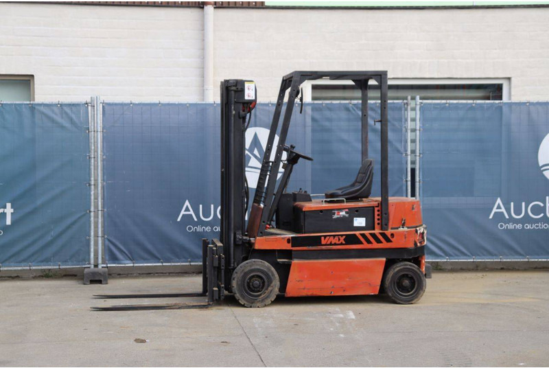 VMAX EV698.45.77 - Electric forklift: picture 1 VMAX EV698.45.77 - Electric forklift: picture 1