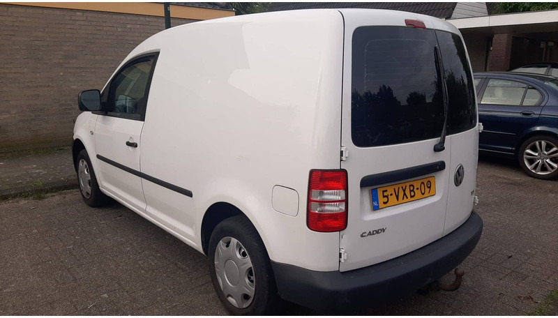 Volkswagen Caddy 1.6 tdi - Panel van: picture 2 Volkswagen Caddy 1.6 tdi - Panel van: picture 2