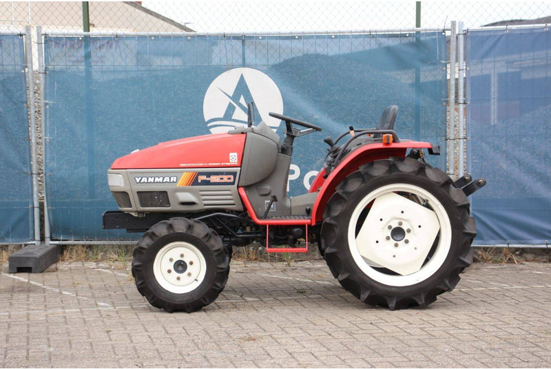 Yanmar F-200 - Farm tractor: picture 2 Yanmar F-200 - Farm tractor: picture 2