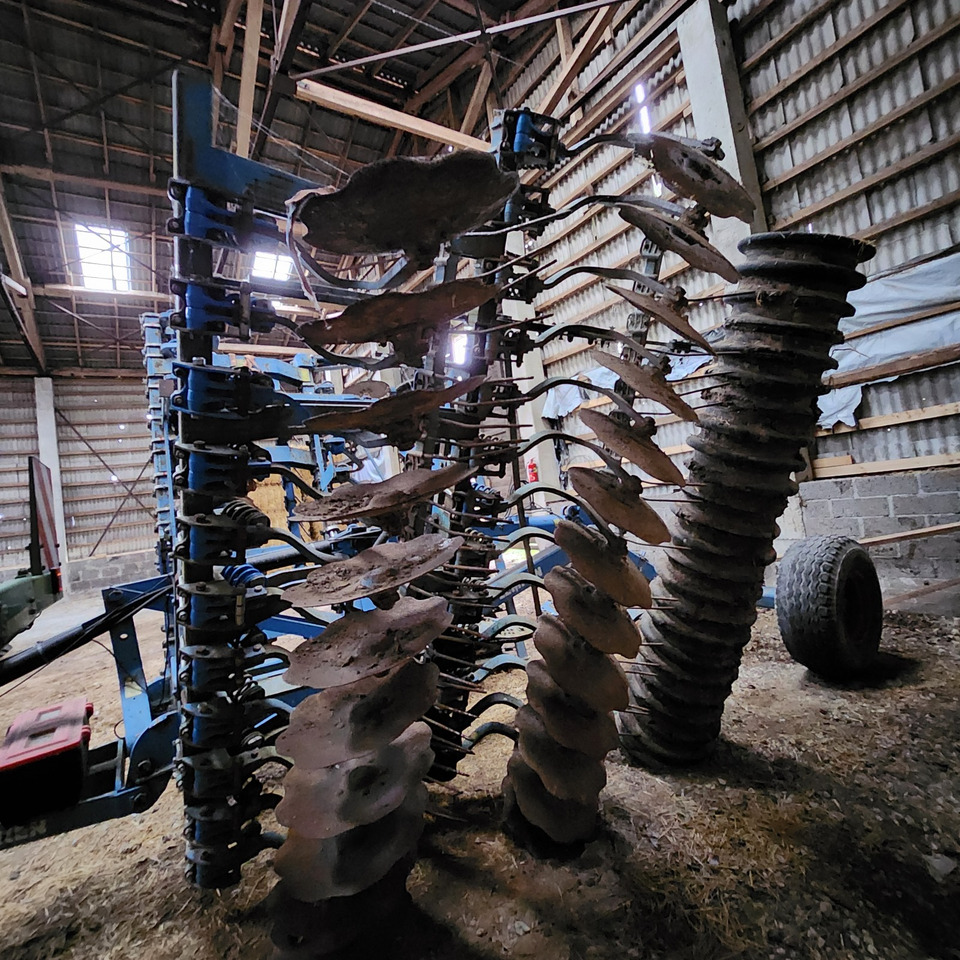 LEMKEN Rubin 9/600 KUEA - Disc harrow: picture 5 LEMKEN Rubin 9/600 KUEA - Disc harrow: picture 5