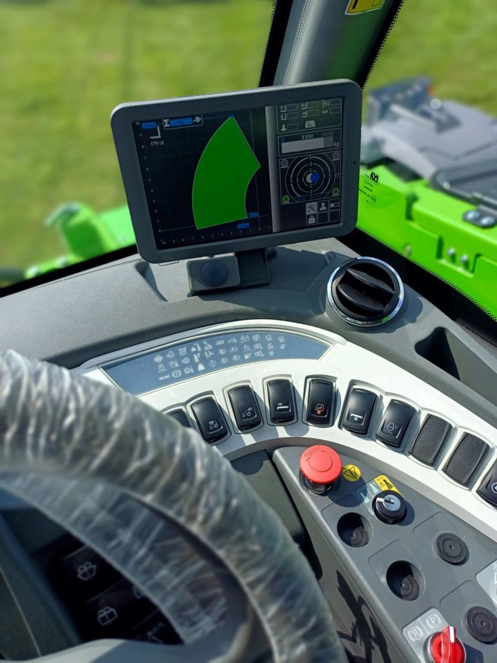 Merlo TF38.10 TT CS 136 - Telescopic handler: picture 4 Merlo TF38.10 TT CS 136 - Telescopic handler: picture 4