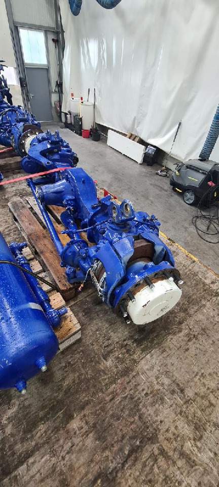 Liebherr Zubehör = LTM 1030-2.1 / diverse Teile und Komponenten - Spare parts for Construction machinery: picture 3 Liebherr Zubehör = LTM 1030-2.1 / diverse Teile und Komponenten - Spare parts for Construction machinery: picture 3