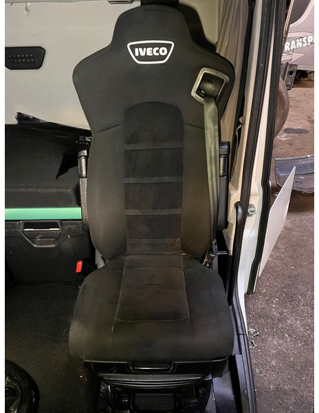 Iveco S-WAY 2022 - Seat: picture 1 Iveco S-WAY 2022 - Seat: picture 1