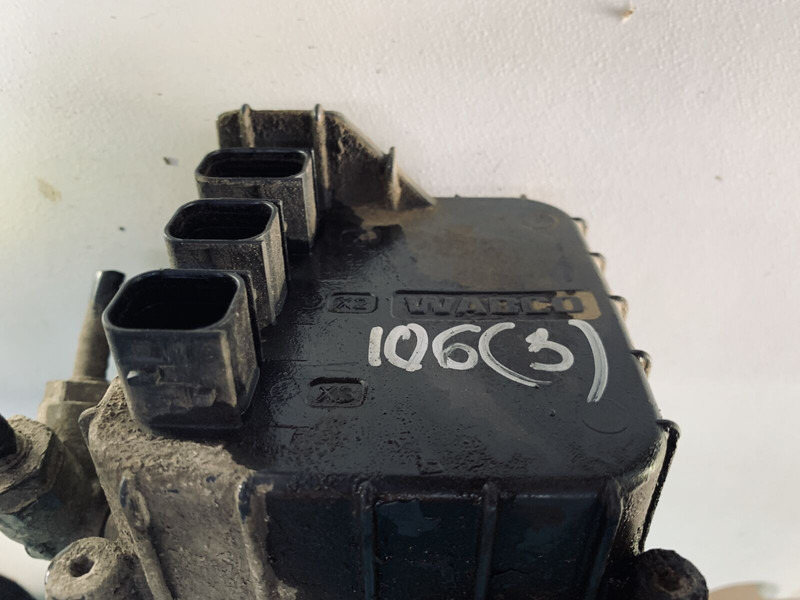 Wabco 106 - Valve: picture 4 Wabco 106 - Valve: picture 4
