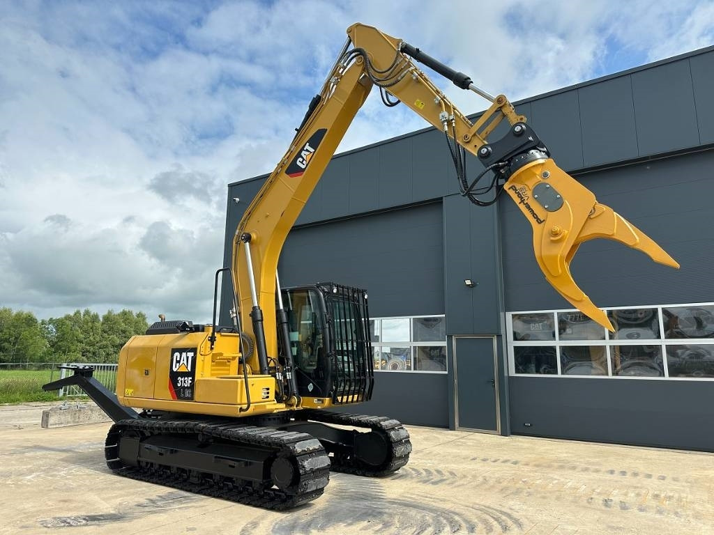 CAT 313 F LGC CAR DISMANTLER - Demolition excavator: picture 2 CAT 313 F LGC CAR DISMANTLER - Demolition excavator: picture 2
