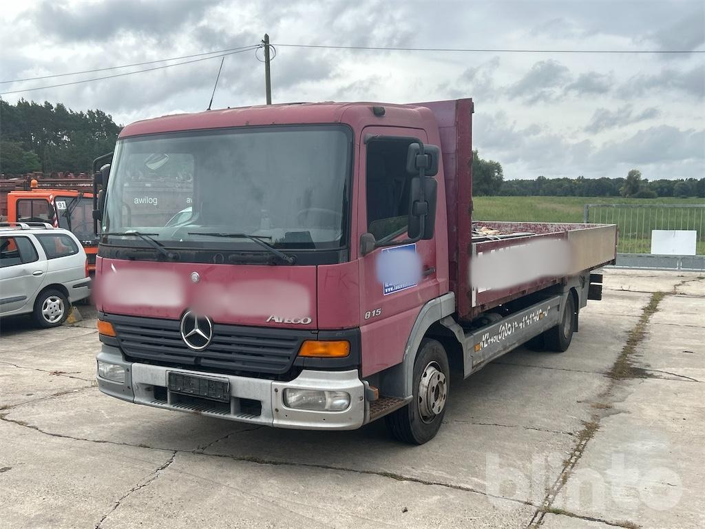 ATEGO 815 Mercedes-Benz (2002) - Dropside/ Flatbed truck: picture 1 ATEGO 815 Mercedes-Benz (2002) - Dropside/ Flatbed truck: picture 1