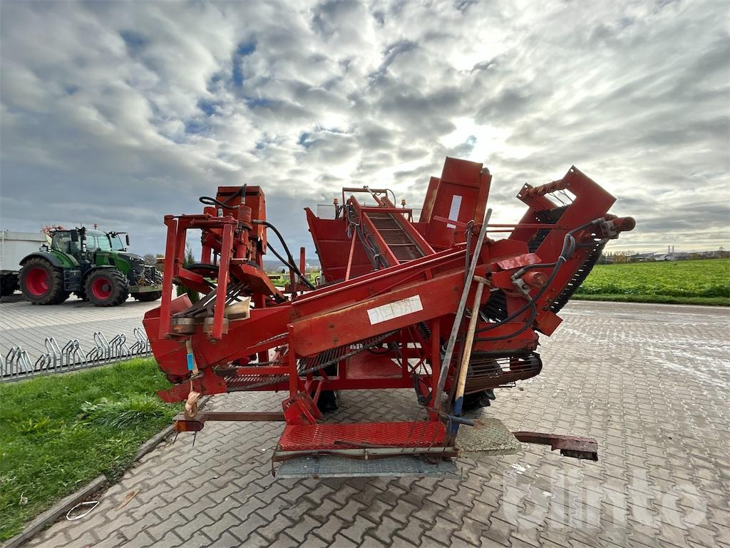 Dewulf - Potato harvester: picture 3 Dewulf - Potato harvester: picture 3