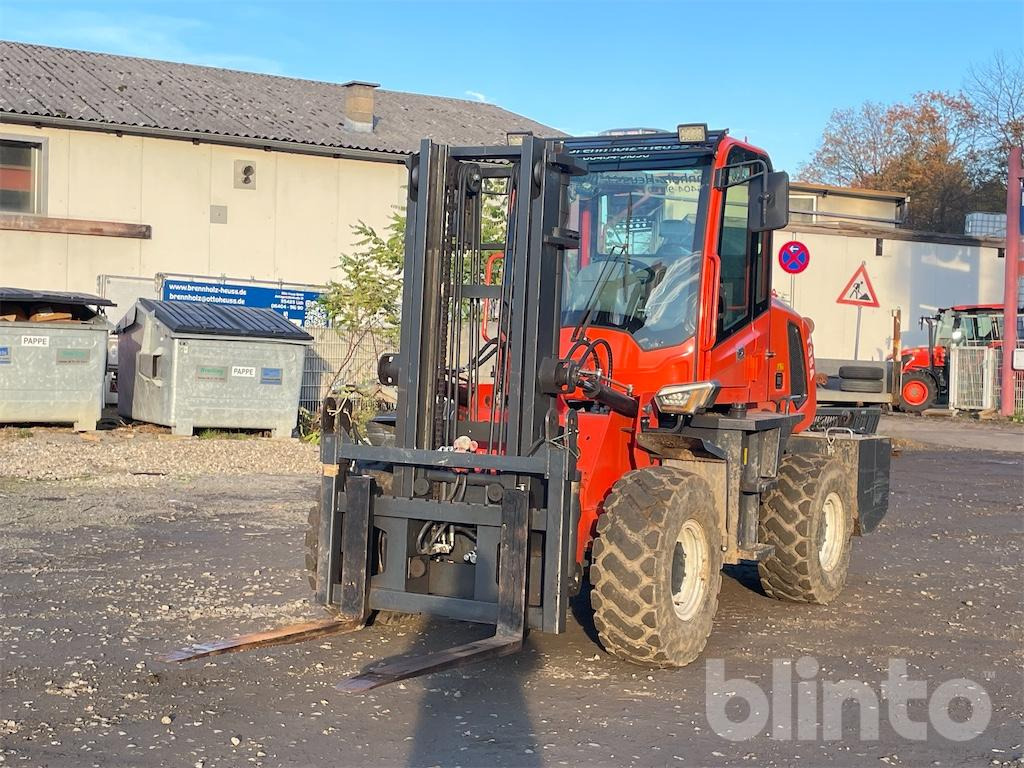 Hengwang T35 A - Rough terrain forklift: picture 1 Hengwang T35 A - Rough terrain forklift: picture 1
