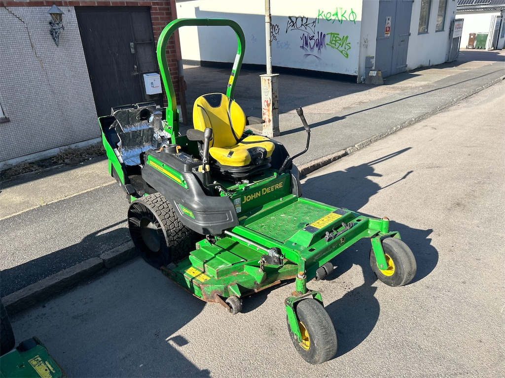 John Deere Z997R - Garden mower: picture 1 John Deere Z997R - Garden mower: picture 1