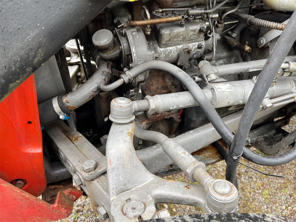 Farm tractor MASSEY FERGUSON 35 Multipower: picture 26
