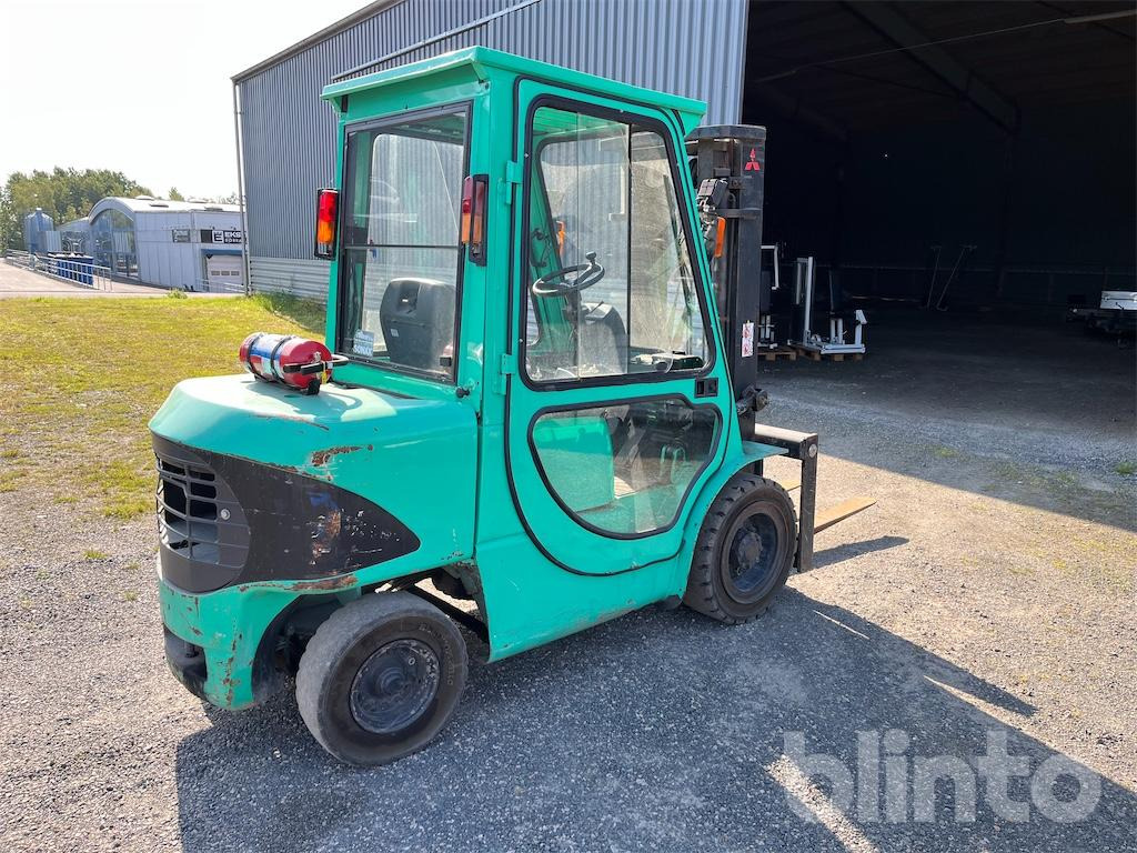 Mitsubishi FD30K - Diesel forklift: picture 5 Mitsubishi FD30K - Diesel forklift: picture 5