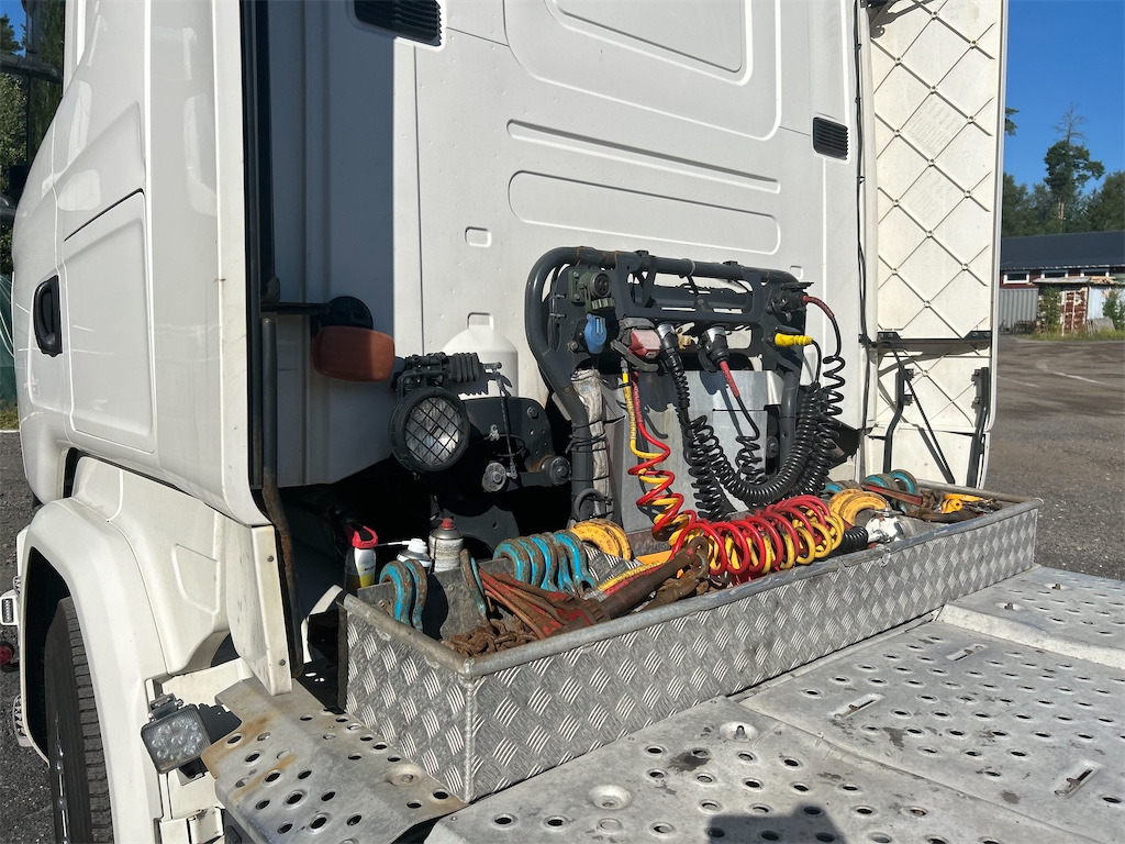 Truck SCANIA R520 / V8: picture 37