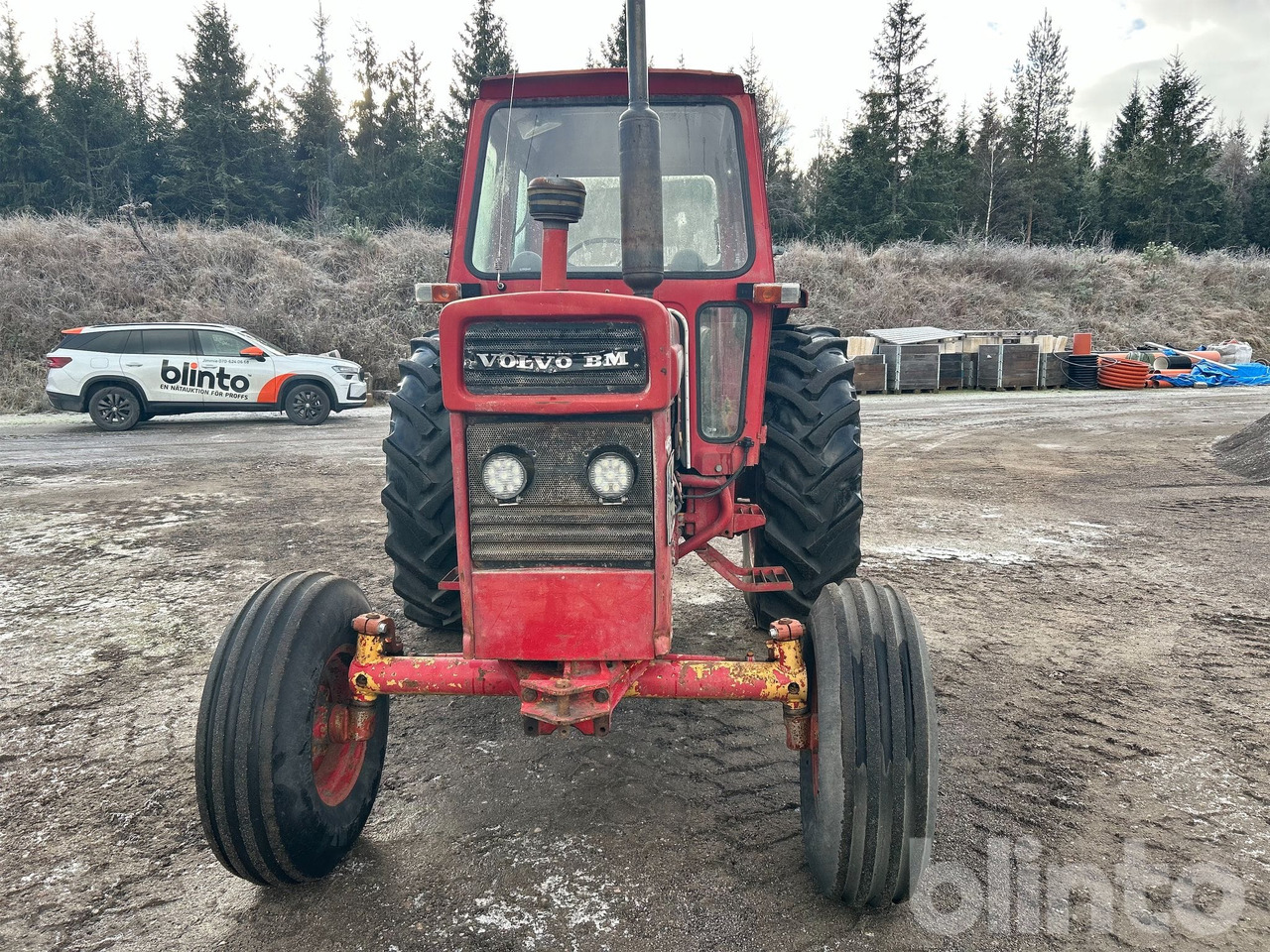 VOLVO-BM T 650 - Farm tractor: picture 2 VOLVO-BM T 650 - Farm tractor: picture 2