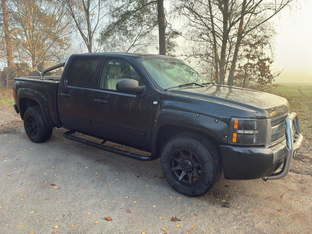 CHEVROLET SILVERADO - Van: picture 3 CHEVROLET SILVERADO - Van: picture 3