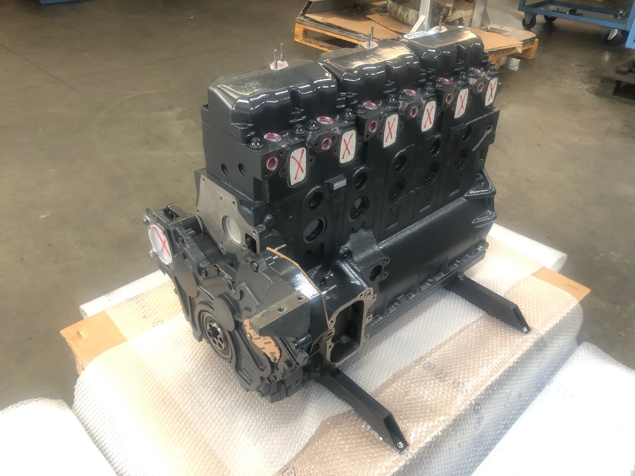 LONGBLOCK MAN D0826LE521 / MAN D0826 LE521 - Cylinder block: picture 5 LONGBLOCK MAN D0826LE521 / MAN D0826 LE521 - Cylinder block: picture 5