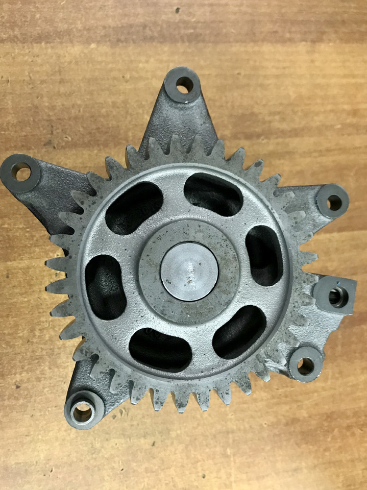 SUPPORTO PORTA VENTILATORE COMPLETO - MOTORI MAN D2066 / MAN D2676 - Cooling system for Truck: picture 3 SUPPORTO PORTA VENTILATORE COMPLETO - MOTORI MAN D2066 / MAN D2676 - Cooling system for Truck: picture 3