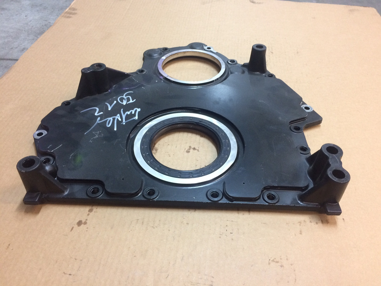 COPERCHIO BASAMENTO MAN 51015015025 - Spare parts for Truck: picture 4 COPERCHIO BASAMENTO MAN 51015015025 - Spare parts for Truck: picture 4