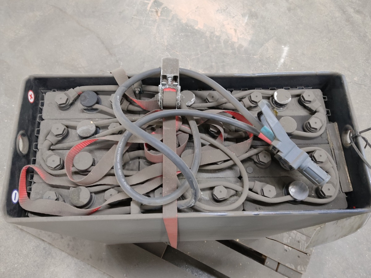 Avb 24V465AH - Battery for Material handling equipment: picture 3 Avb 24V465AH - Battery for Material handling equipment: picture 3