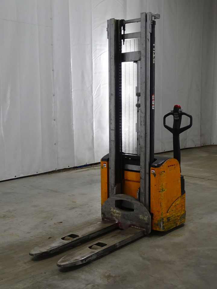 Still EGV14 - Stacker: picture 1 Still EGV14 - Stacker: picture 1