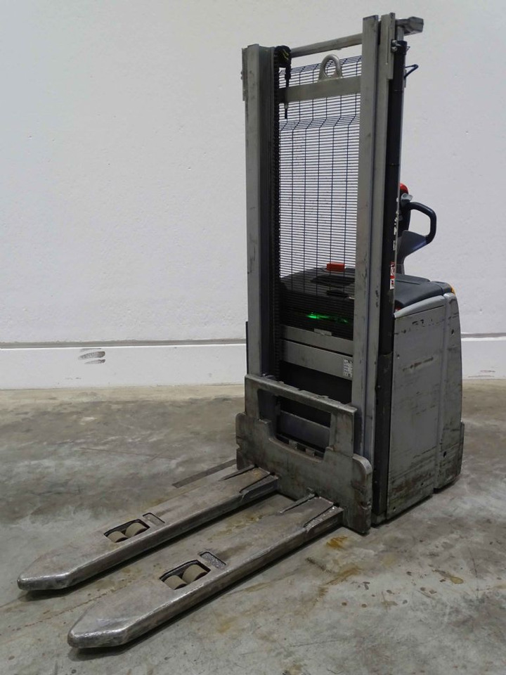 Still EXV16 - Stacker: picture 1 Still EXV16 - Stacker: picture 1