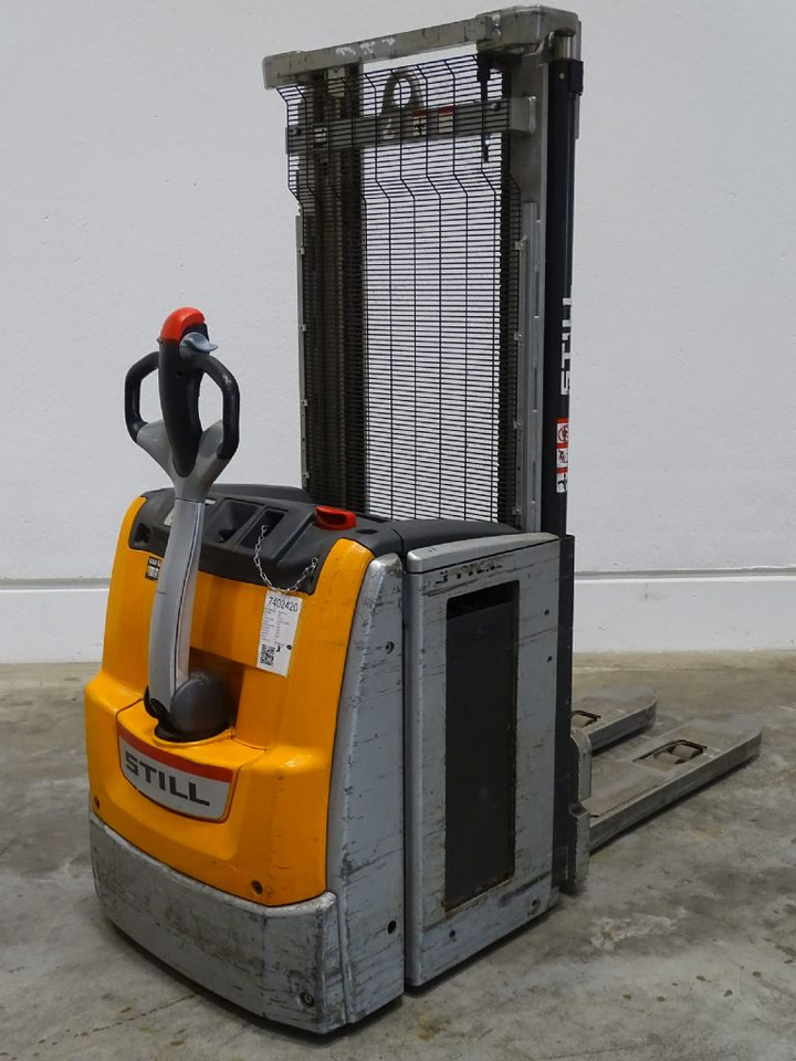 Still EXV20 - Stacker: picture 2 Still EXV20 - Stacker: picture 2