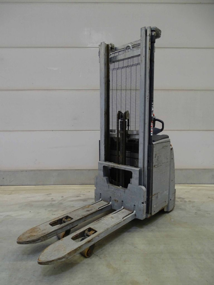 Stacker Still EXV20I: picture 1