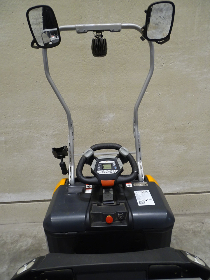 Still OPX-L12 - Order picker: picture 3 Still OPX-L12 - Order picker: picture 3