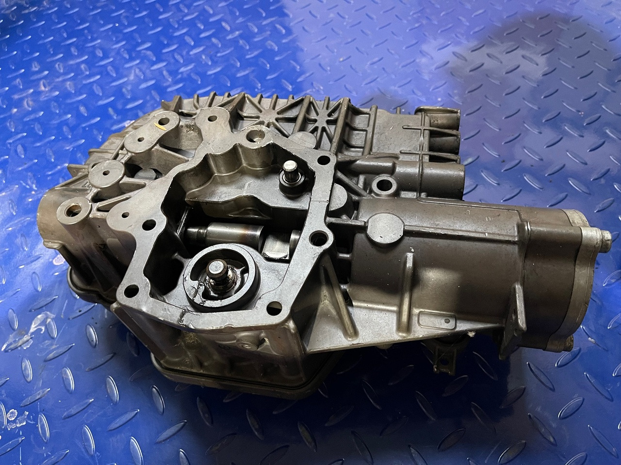 Mercedes Actros Arocs Euro 6 FESTO TCM VIRGIN Gear Selector 4463534021 Gear Selector a0204461109 - Gearbox and parts for Truck: picture 5 Mercedes Actros Arocs Euro 6 FESTO TCM VIRGIN Gear Selector 4463534021 Gear Selector a0204461109 - Gearbox and parts for Truck: picture 5