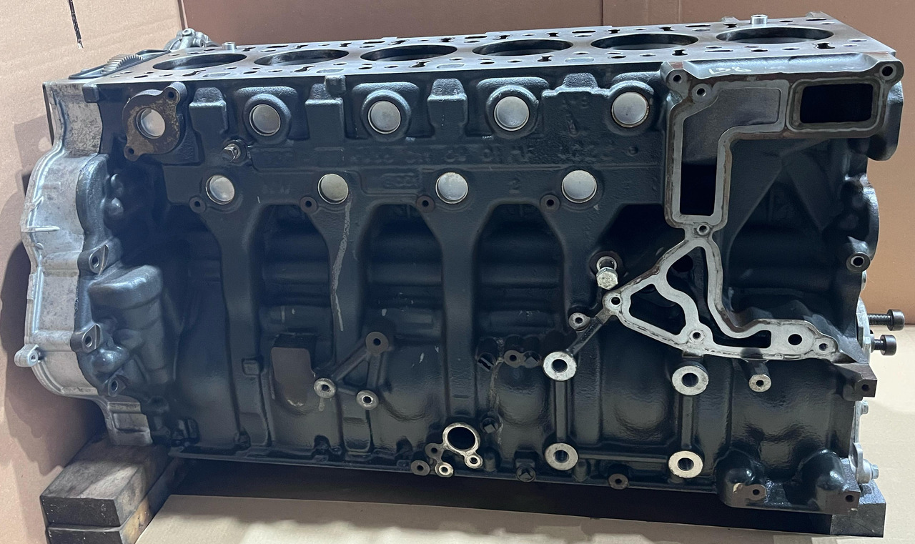 Mercedes Benz Bloc Motor Atego/Arocs/Antos OM936 Euro 6 - Engine for Truck: picture 2 Mercedes Benz Bloc Motor Atego/Arocs/Antos OM936 Euro 6 - Engine for Truck: picture 2