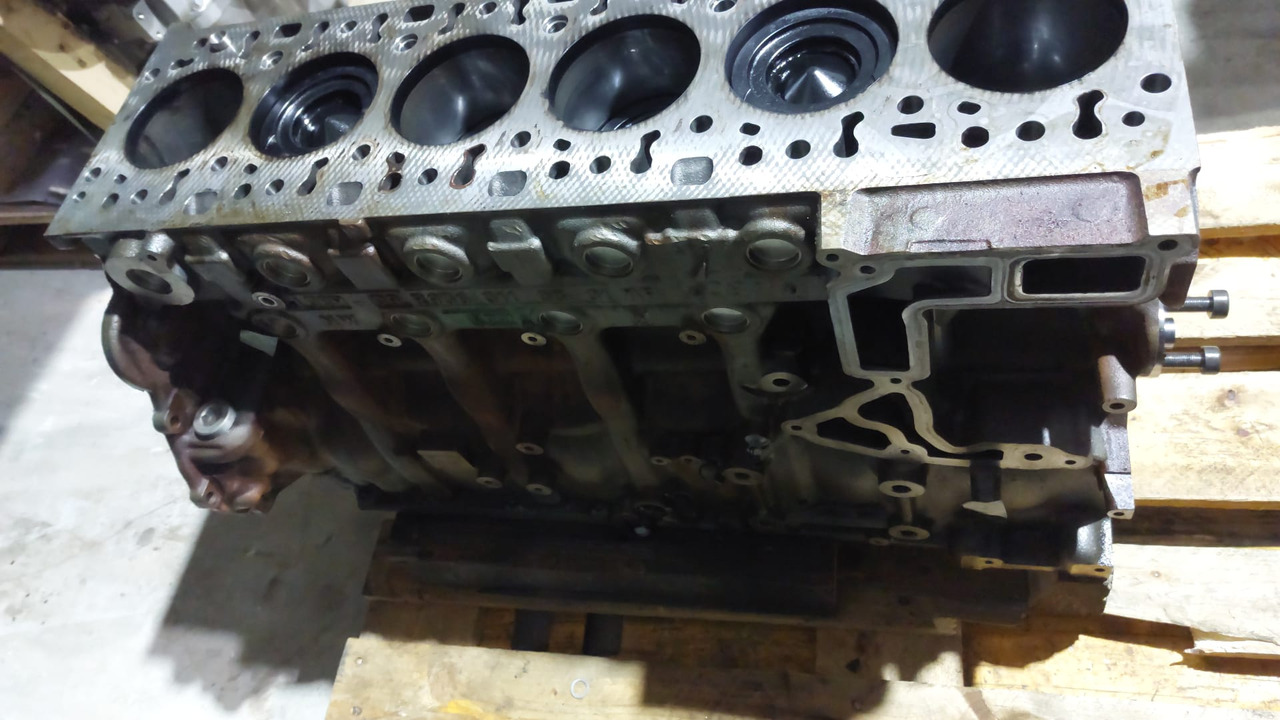 Mercedes Citaro M 936 G natural-gas engine CNG - Spare parts for Bus: picture 4 Mercedes Citaro M 936 G natural-gas engine CNG - Spare parts for Bus: picture 4