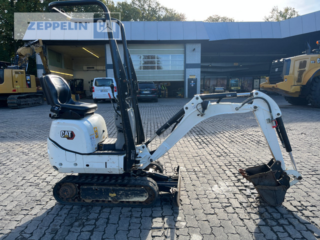 Cat 300.9D - Mini excavator: picture 3 Cat 300.9D - Mini excavator: picture 3