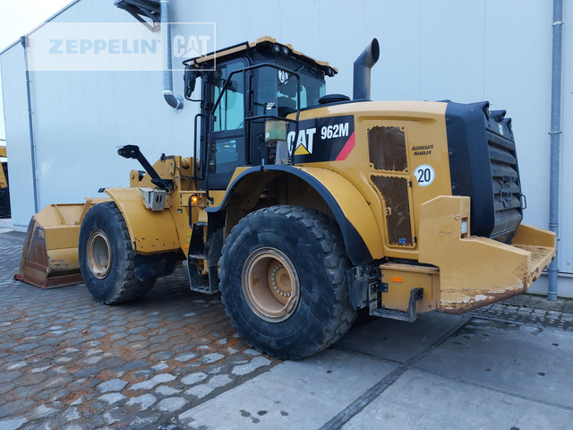 Cat 962M - Wheel loader: picture 3 Cat 962M - Wheel loader: picture 3