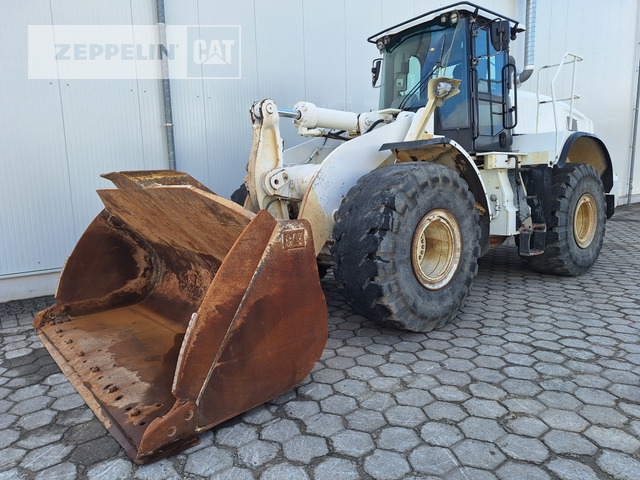 Cat 966M - Wheel loader: picture 1 Cat 966M - Wheel loader: picture 1