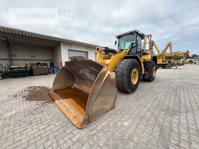 Wheel loader Cat 972MXE: picture 1