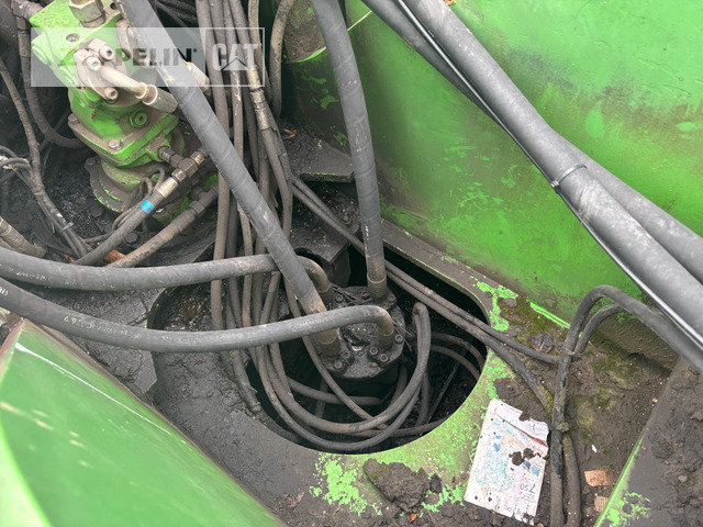 Waste/ Industry handler Sennebogen 821: picture 16