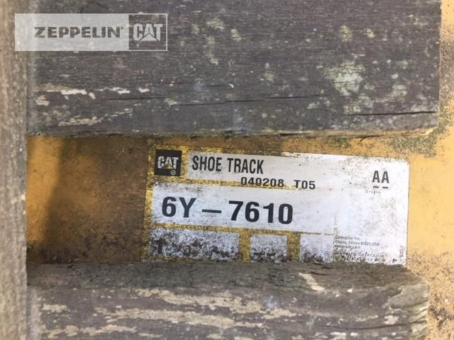 Cat Bodenplatten 610 mm - Spare parts for Crawler excavator: picture 2 Cat Bodenplatten 610 mm - Spare parts for Crawler excavator: picture 2