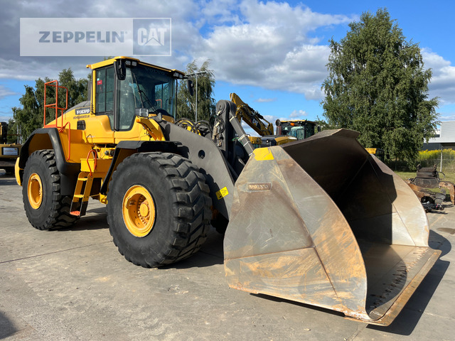 Volvo L220H - Wheel loader: picture 3 Volvo L220H - Wheel loader: picture 3
