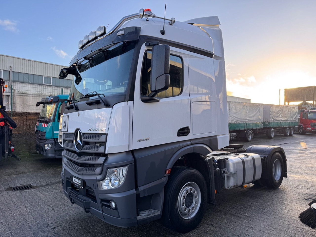 Mercedes-Benz 1846 Actros 5 Hydr. Kipper / Walkingfloor 2-Weg - Tractor unit: picture 2 Mercedes-Benz 1846 Actros 5 Hydr. Kipper / Walkingfloor 2-Weg - Tractor unit: picture 2
