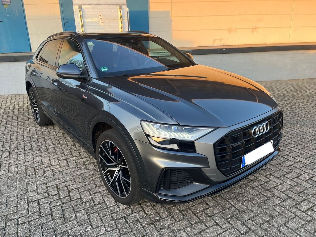 Audi Q8 50 TDI quattro tiptronic 22 Zoll*3xSline*Pano Audi Q8 50 TDI quattro tiptronic 22 Zoll*3xSline*Pano - SUV: picture 1 Audi Q8 50 TDI quattro tiptronic 22 Zoll*3xSline*Pano Audi Q8 50 TDI quattro tiptronic 22 Zoll*3xSline*Pano - SUV: picture 1